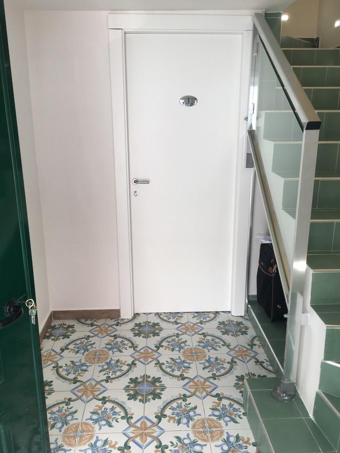 La Corte Del Re Borbone Bed & Breakfast Caserta Exterior photo